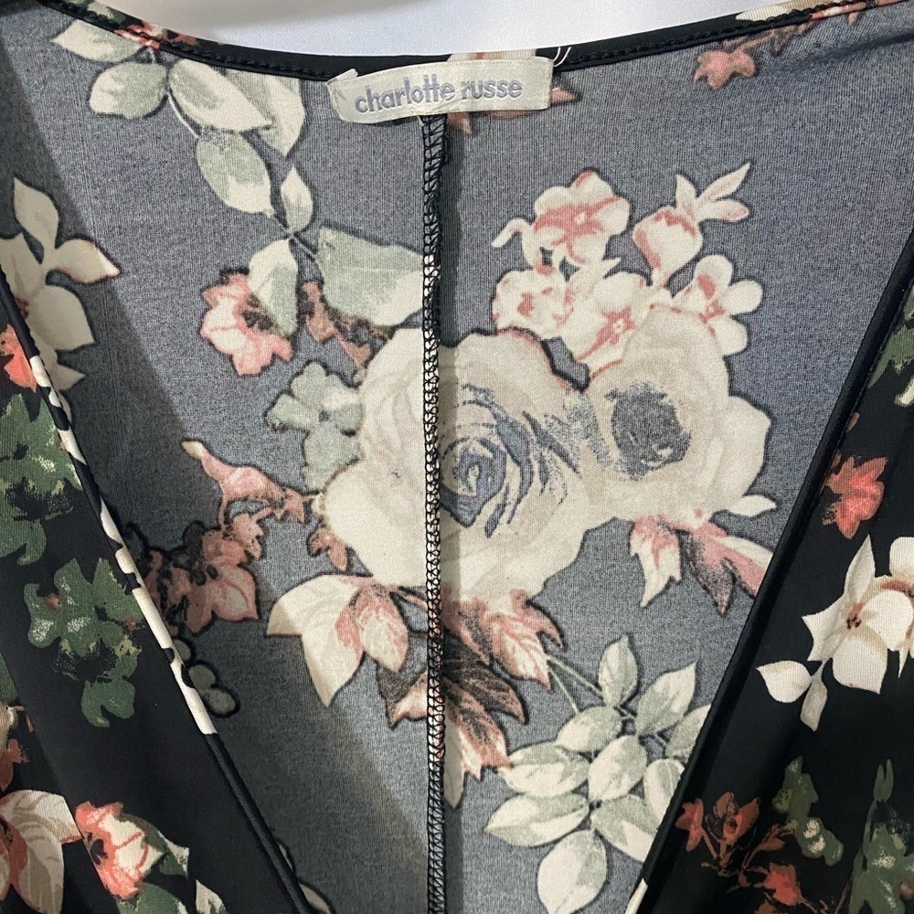 Romper - Picture 2 of 2
